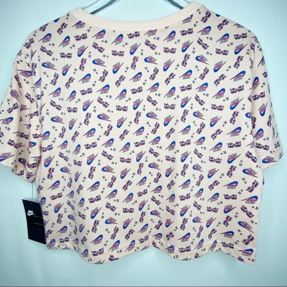 Nike NWT Small Printed Cotton Cropped T-Shirt - Picture 5 of 9